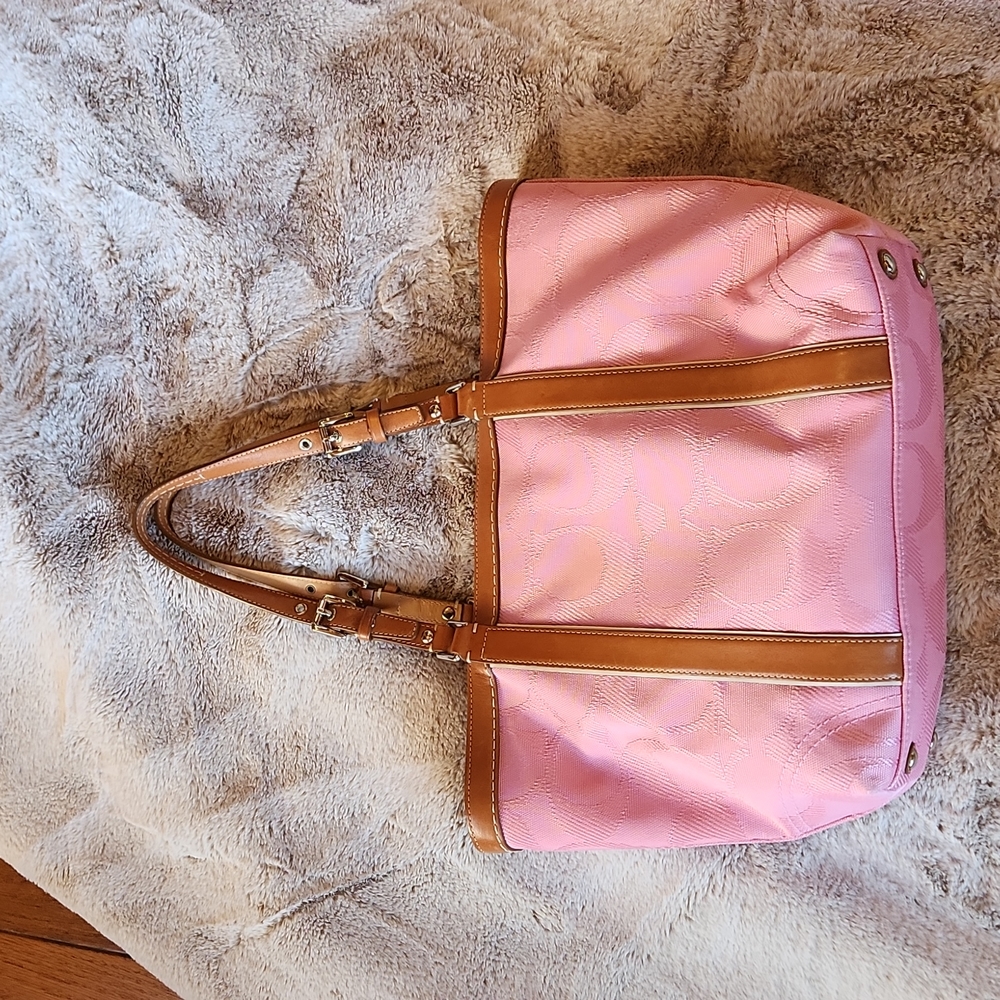 Coach Tote - Picture 3 of 7